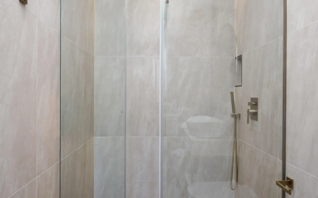 Le Premier Luxury Rooms