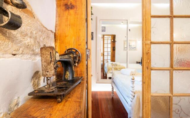 Romantic Medieval Apartment