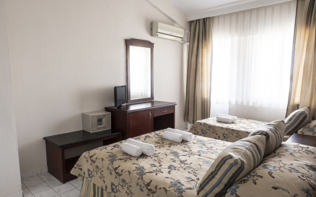 Side Spring Hotel