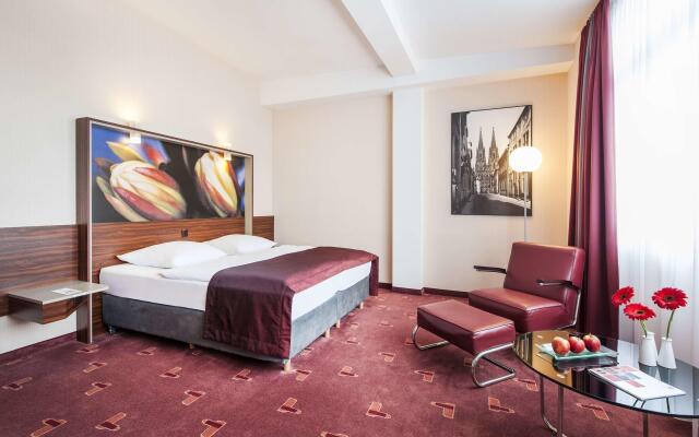 Azimut Hotel Cologne City Center