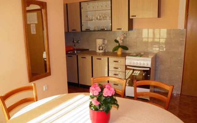 Dujmovic Zeljka - Two Bedroom