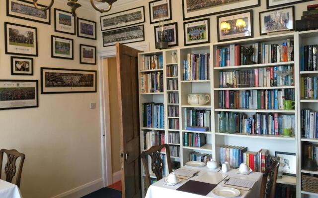 Ashbury Bed and Breakfast