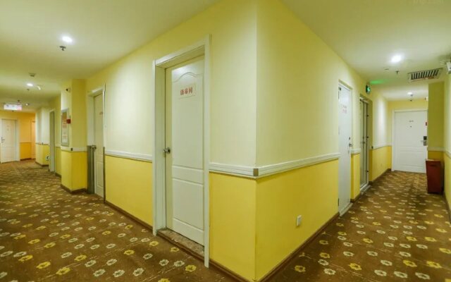 Home Inn (Changchun Hi-tech Zone Guigu Street)