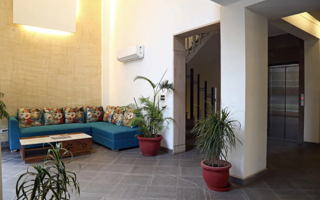 FabHotel Huda Sushant Lok
