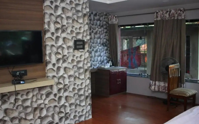 Hotel Shreemoyee Inn