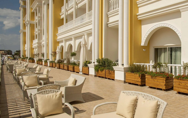 Dream World Resort Hotel