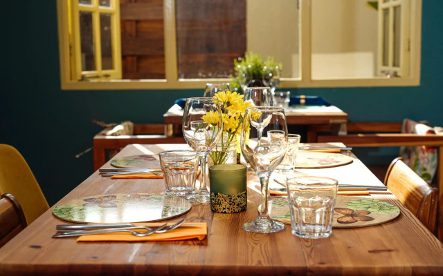 Anaté Beach Apartments, Mangel Alto