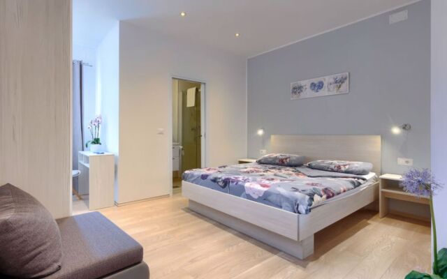 Apartment Mir Dorio