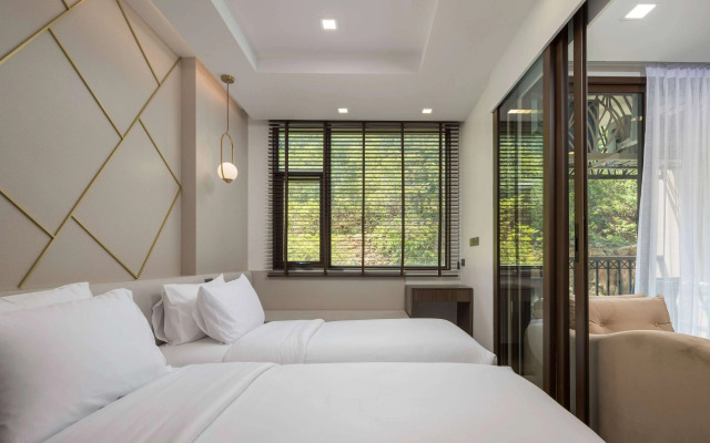 The Proud Karon Beach Phuket Trademark Collection By Wyndham