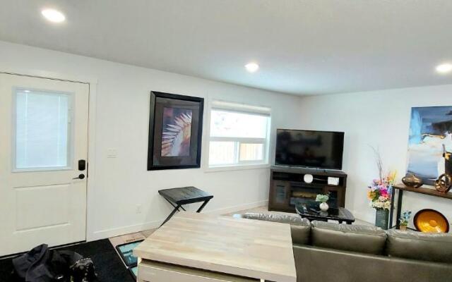 Executive 2 Bed 2 Bath Furnished - All inclusive