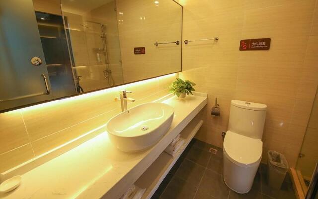 7Days Premium Deyang Zhongjiang Chengbei Passenger Station Branch