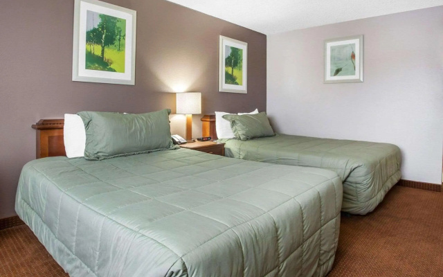 Okanogan Inn & Suites