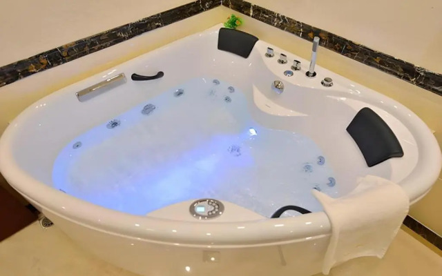 GreenTree Eastern ZiGong Huashang International City Huichuan Rd Hotel
