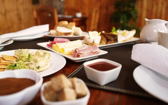 Hotel Posada del Río