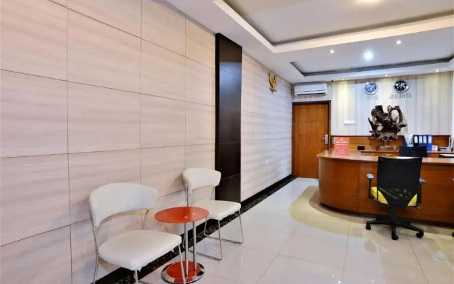 ZEN Rooms Kasira Bintaro Sektor 7