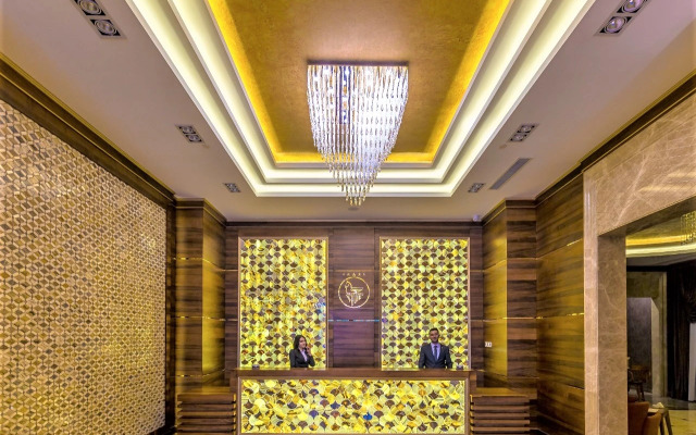 Renaissance Palace Baku