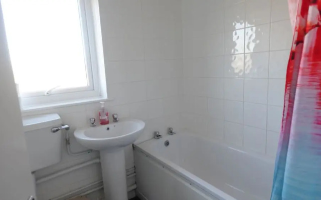 Huku Kwetu - Brentwood Townhouse