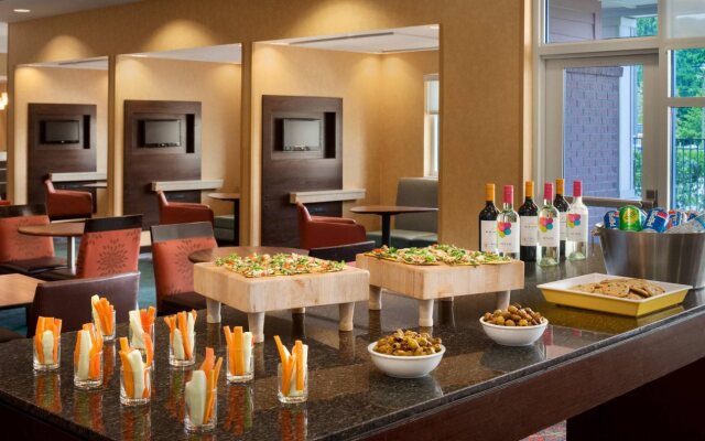 Residence Inn Charleston North/Ashley Phosphate