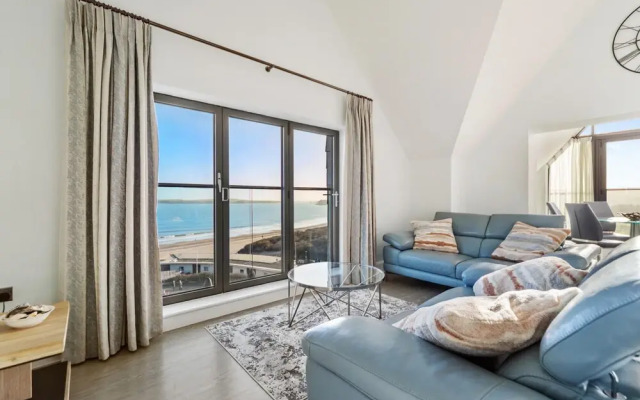 Penthouse Waterstone 14 - Spectacular Sea Views