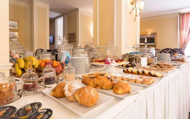 The Regency Hotel, Sure Hotel Collection by Best Western