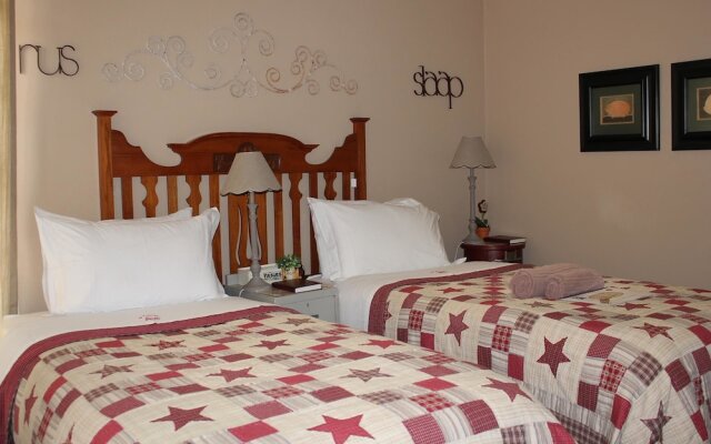 Homestead Guesthouse and Coffee Shoppe