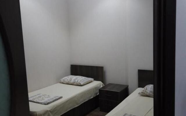Mari Apartment
