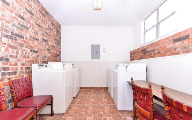 Americas Best Value Inn Schulenburg