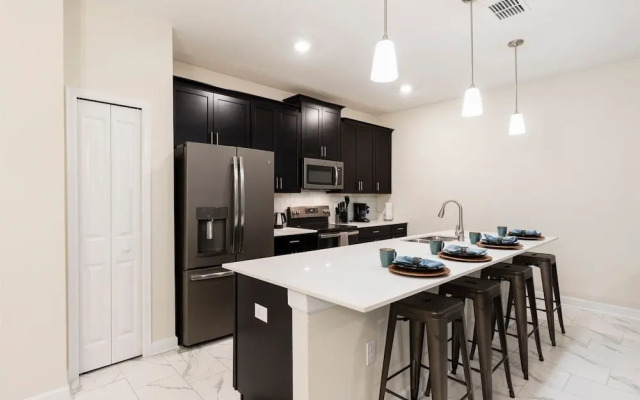 4BR Town Home In Champions Gate