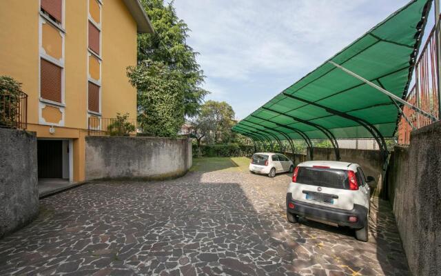 Elena Apart-balcony & Parking Private