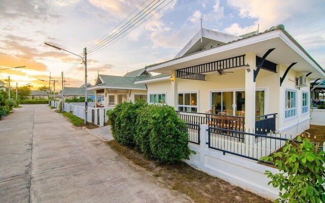 The Crest Santora Hua Hin Sea view