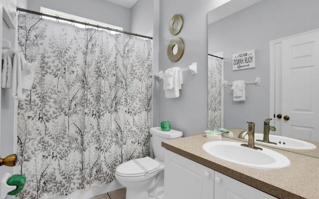 2216 Wyndham Palms way