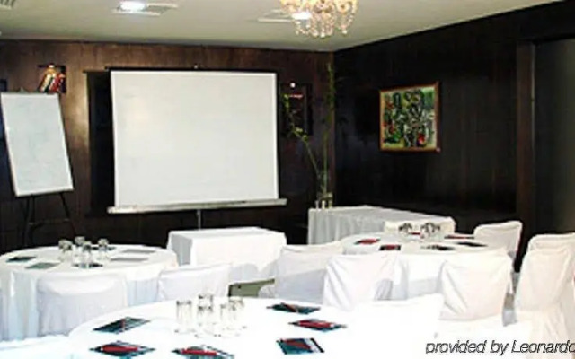 Jukaso Inn