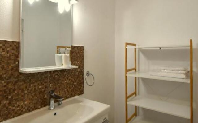 Neferprod Apartments - IS - CAM 03