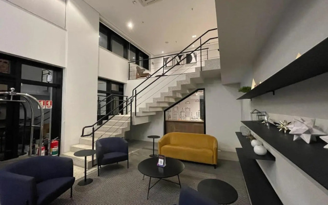 Flat Rua Bela Cintra 1356