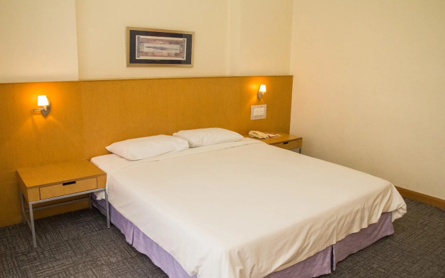 Premier Hotel