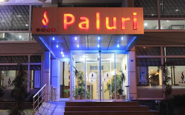 Paluri Hotel