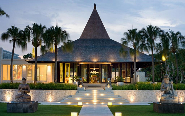The Royal Santrian Serenity Villas By The Sea