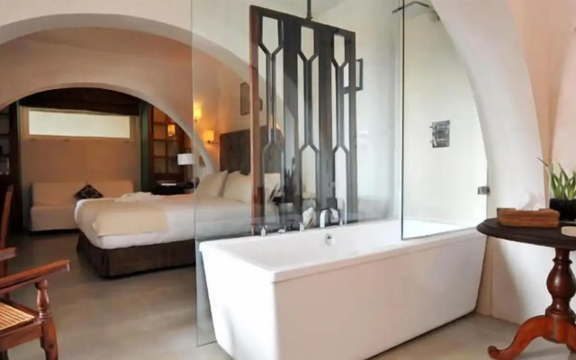 Boutique Hotel V...