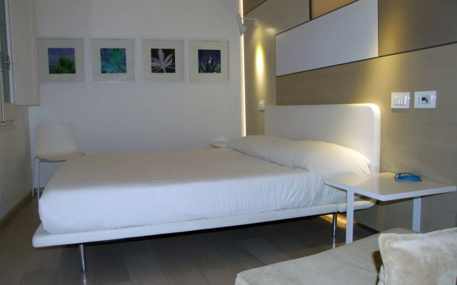 Santacroce Luxury Rooms