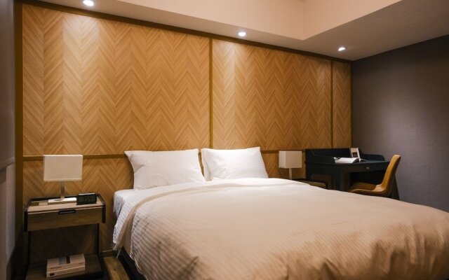 Giant Rich Hotel