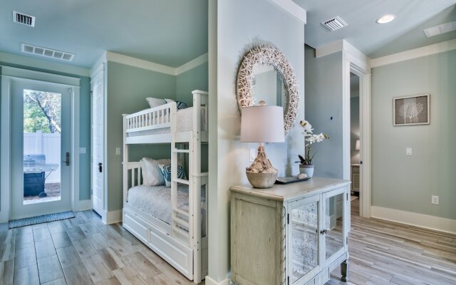 Naut On The Clock NEW Luxury