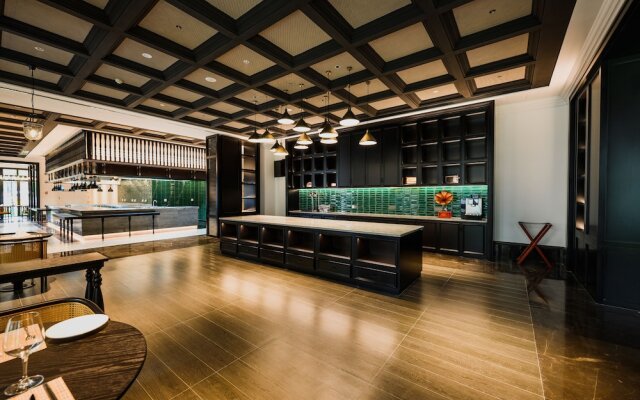 Chikan Gu Zheng Mei Tang Hotel