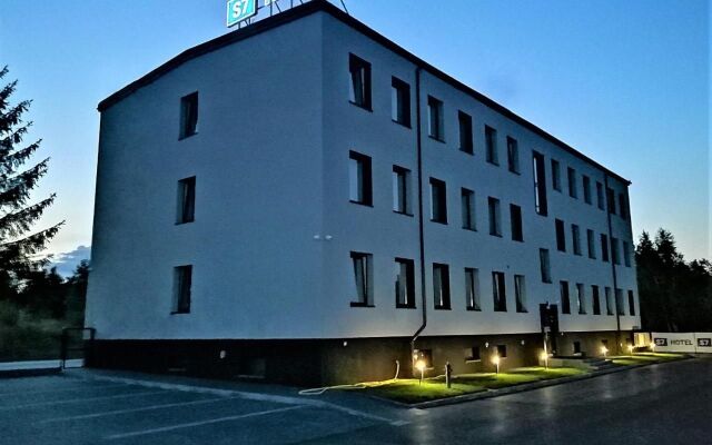 S7 Hotel