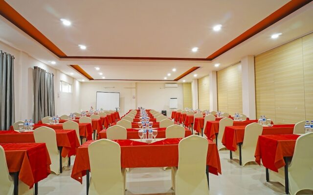 Collection O 91373 M Hotel