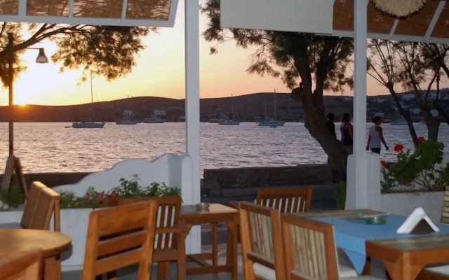 Hotel Paros