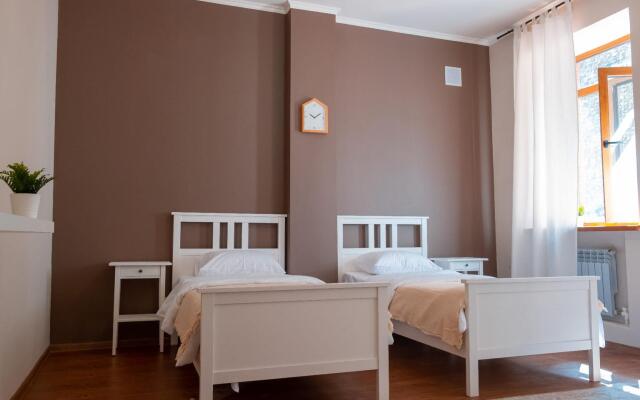 Apartamenti Berd