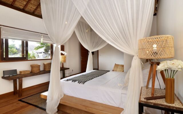 Villa Waterlily by Villa Finder