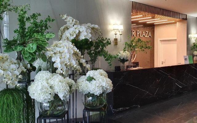 Еллоупин Апартаментс