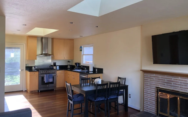 Seattle Vacation Home - Columbia City 3