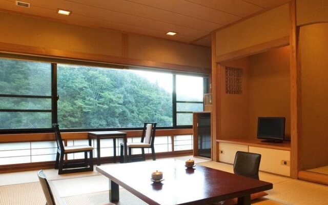 Akame Onsen Kakure No Yu Taisenkaku
